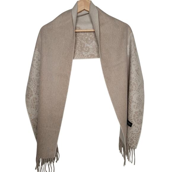 C by Bloomingdale's Cashmere Woven Scarf - Exclusive - Picture 5 of 7